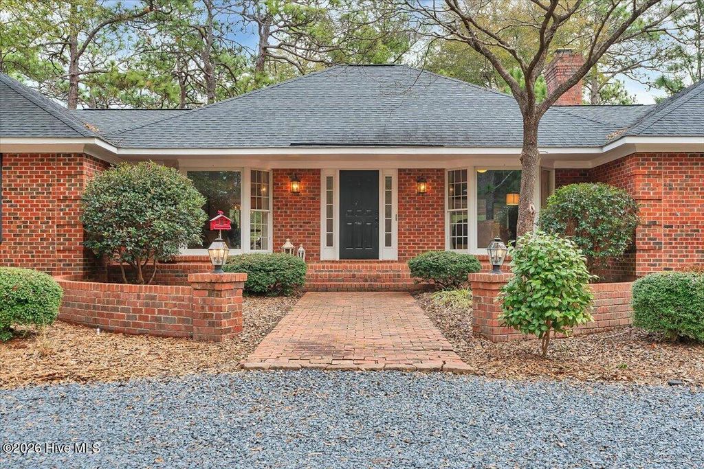 Photo of 40 Harlow Road, Pinehurst, NC 28374 (MLS # 100556056)