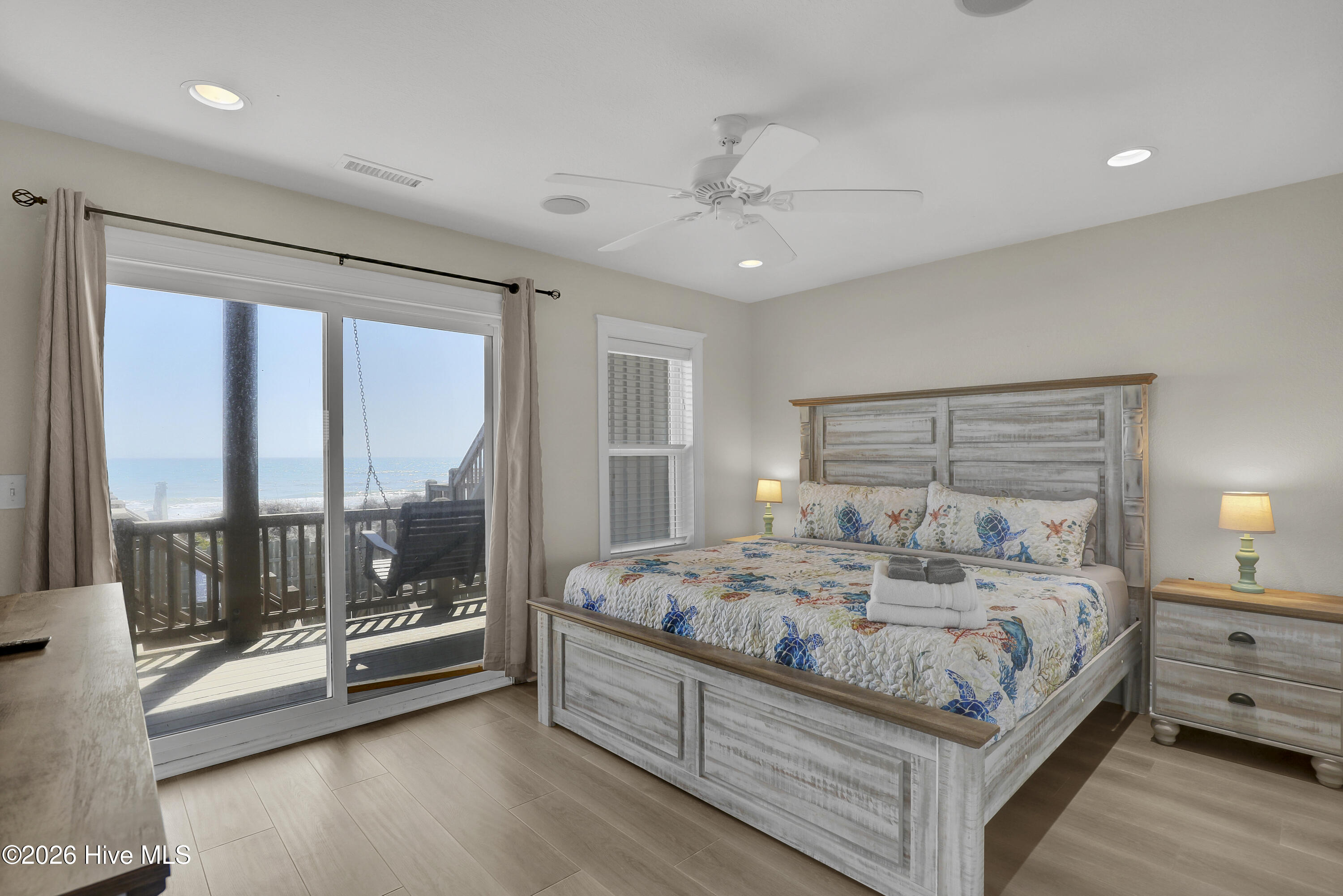 3870 Island Drive