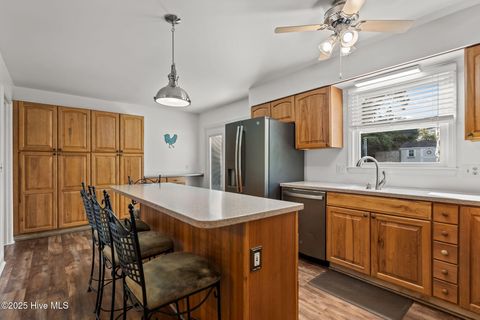 Tiny photo for 937 Lorraine Drive, Wilmington, NC 28412 (MLS # 100551832)