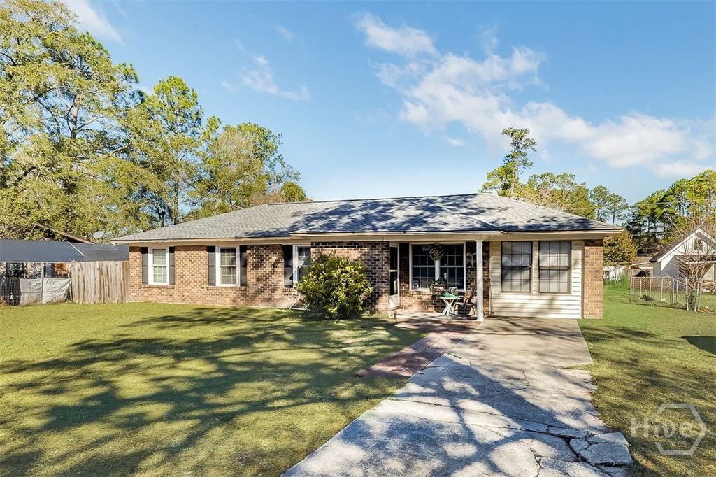 Photo of 204 Whitehall Avenue, Rincon, GA 31326 (MLS # SA348938)