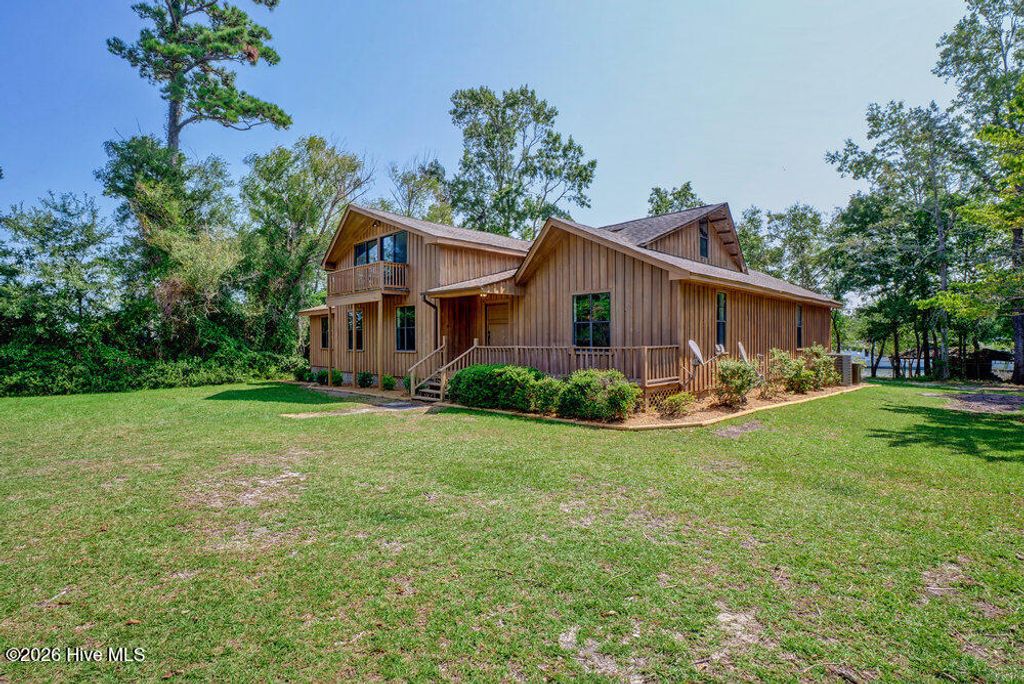 Photo of 206 Long Leaf Road, Sneads Ferry, NC 28460 (MLS # 100578185)