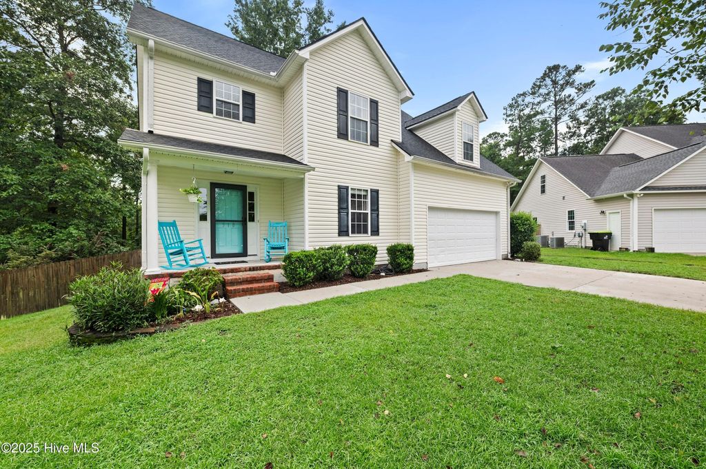 Photo of 318 Dove Field Court SE, Leland, NC 28451 (MLS # 100523069)
