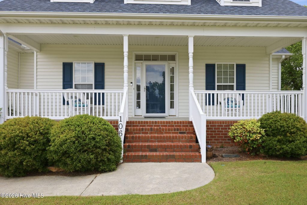 Photo of 106 Magnolia Drive, Winterville, NC 28590 (MLS # 100571740)