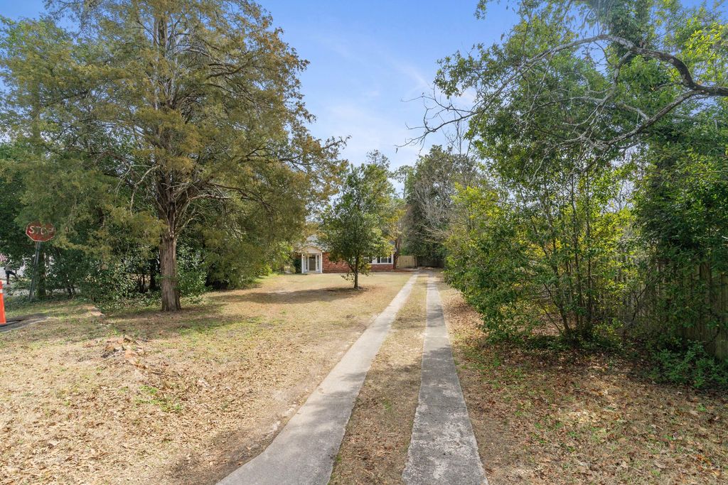 Photo of 1786 Pine Tree Road, Augusta, GA 30904 (MLS # 552408)