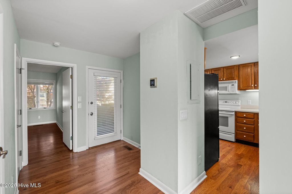 Photo of 115 Egret Court, Hampstead, NC 28443 (MLS # 100551733)