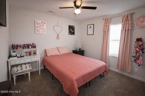 Tiny photo for 502 Daisy May Place, Jacksonville, NC 28540 (MLS # 100546248)