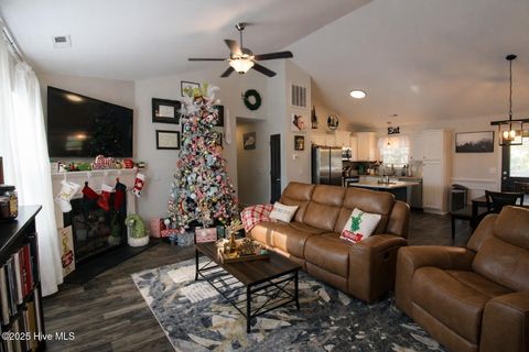 Tiny photo for 502 Daisy May Place, Jacksonville, NC 28540 (MLS # 100546248)