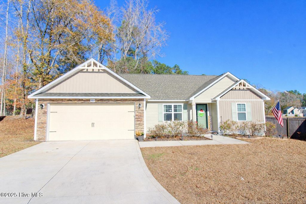Photo of 502 Daisy May Place, Jacksonville, NC 28540 (MLS # 100546248)