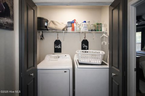 Tiny photo for 502 Daisy May Place, Jacksonville, NC 28540 (MLS # 100546248)