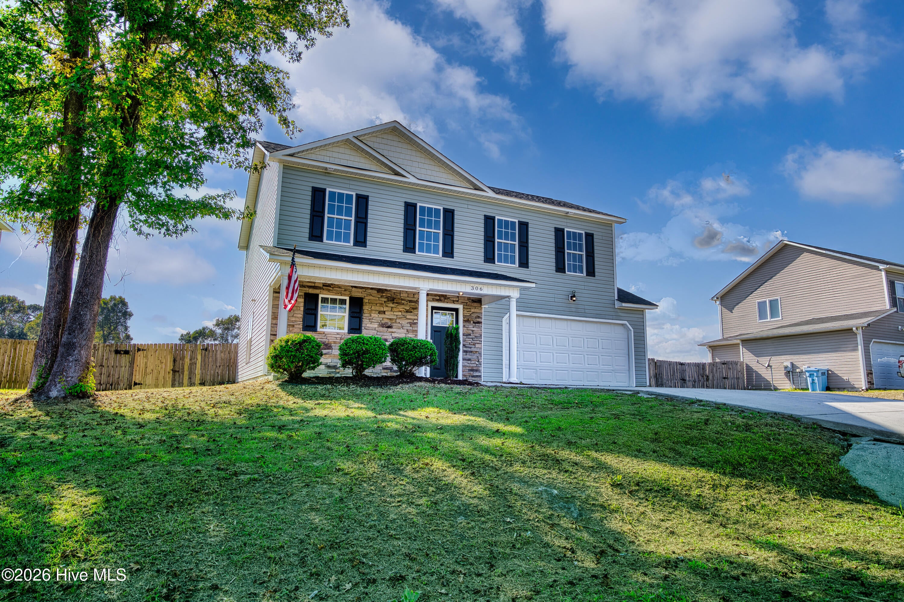 306 Cabinwood Court