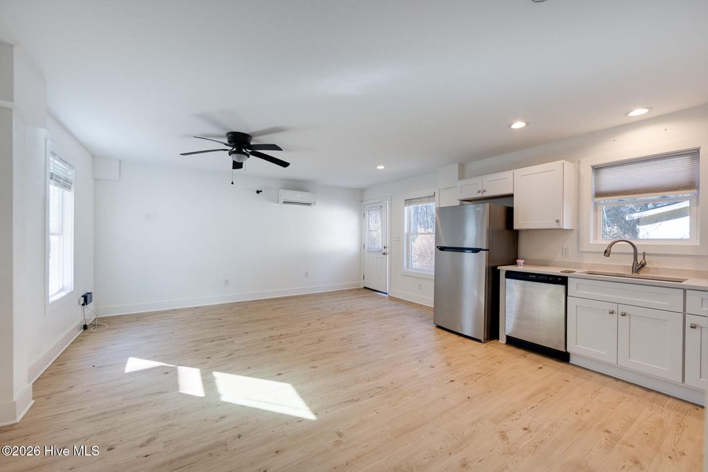 Photo of 175 Michael Street, Jarvisburg, NC 27947 (MLS # 100550439)