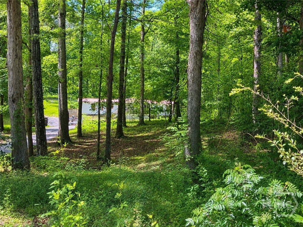 Photo of 400 W Kellogg Drive, Colbert, GA 30628 (MLS # CL355960)