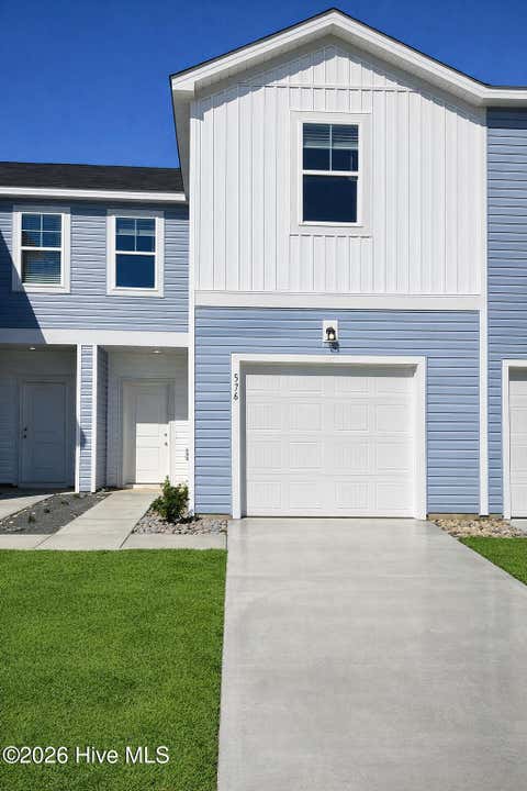 Photo of 583 Sandy Hollow Drive, Jacksonville, NC 28540 (MLS # 100580100)
