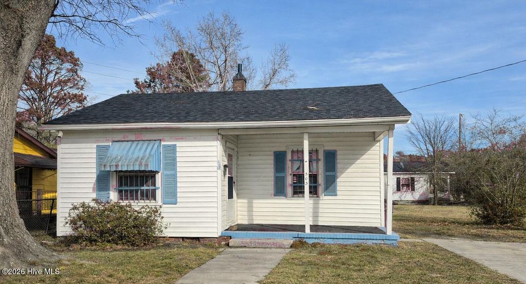 Photo of 505 Matthews Street, Rocky Mount, NC 27801 (MLS # 100555620)