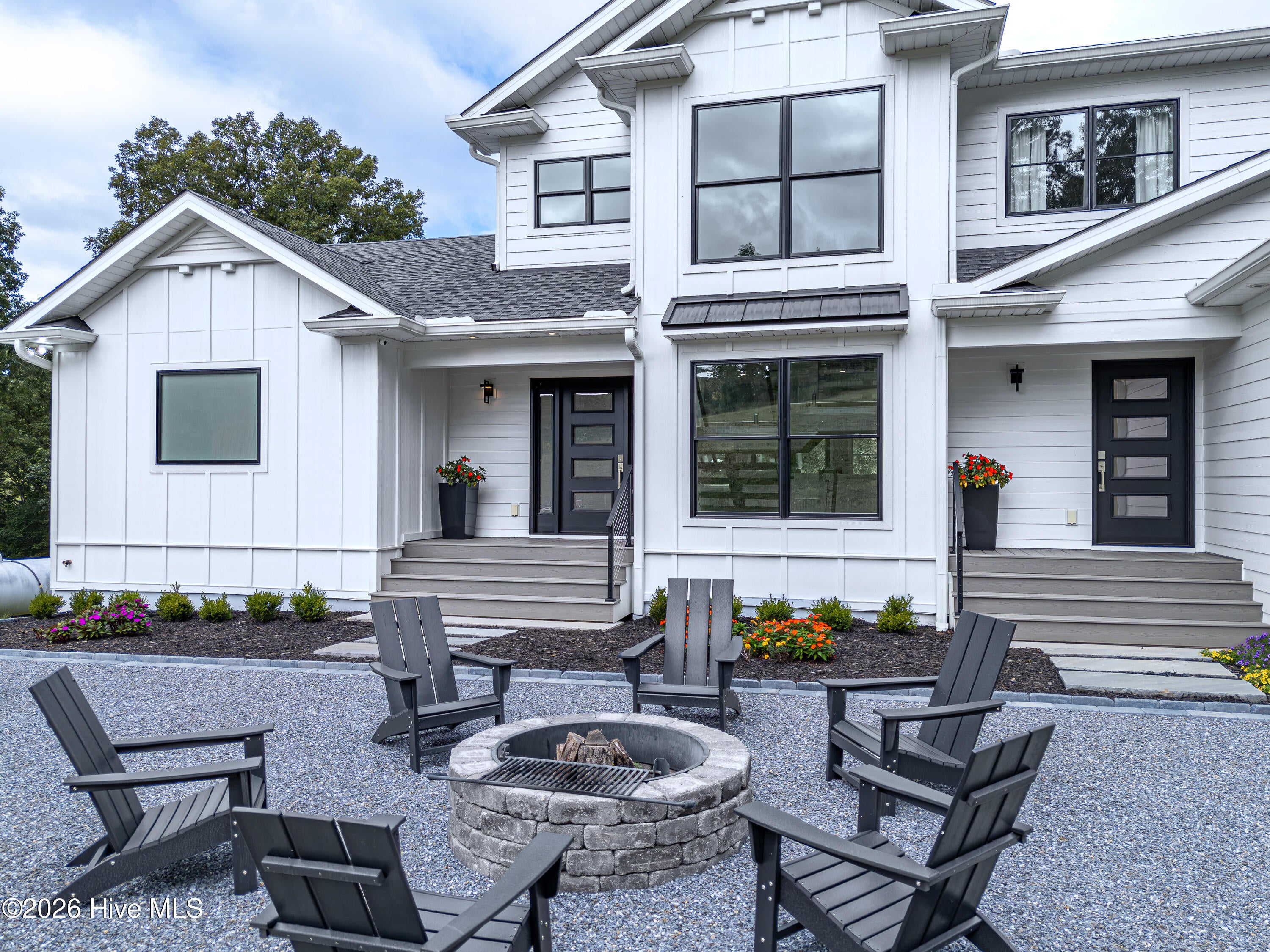 300 Sherwood Forest Drive