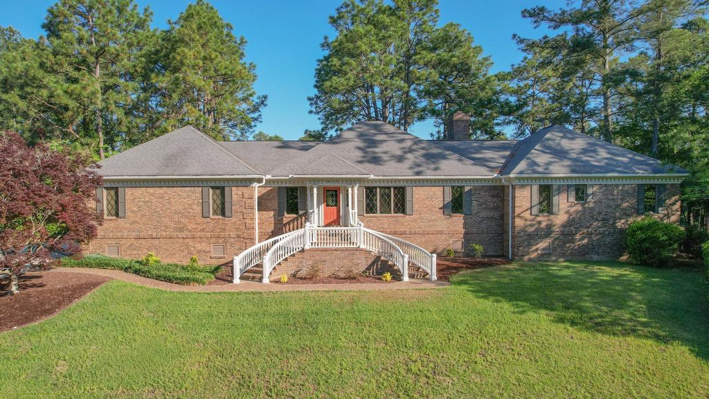 Photo of 913 Holley Lake Road, Aiken, SC 29803 (MLS # 554759)
