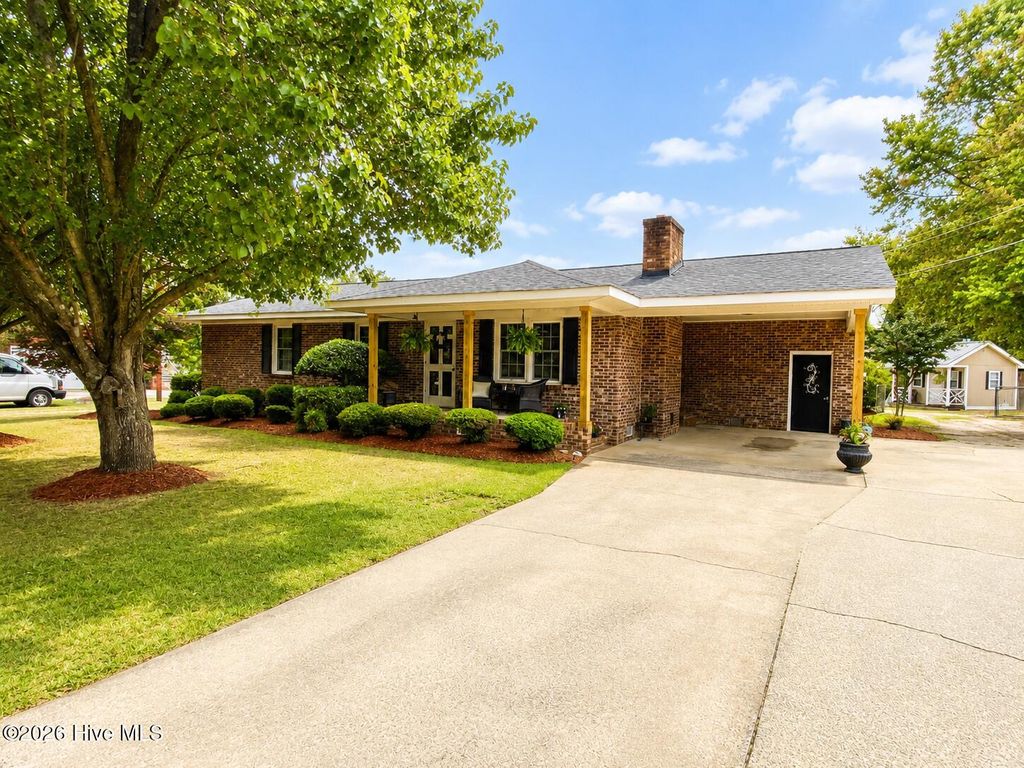 Photo of 2943 Cherry Lane, Kinston, NC 28504 (MLS # 100576131)