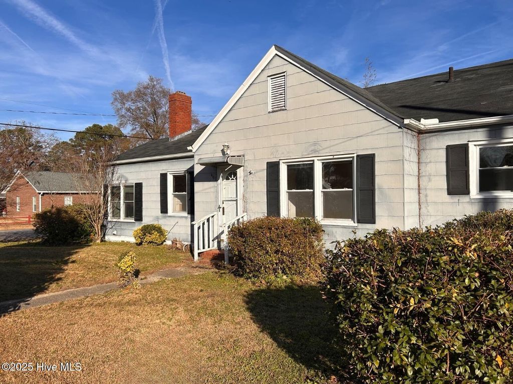 Photo of 4187 SE College Street, Ayden, NC 28513 (MLS # 100546821)