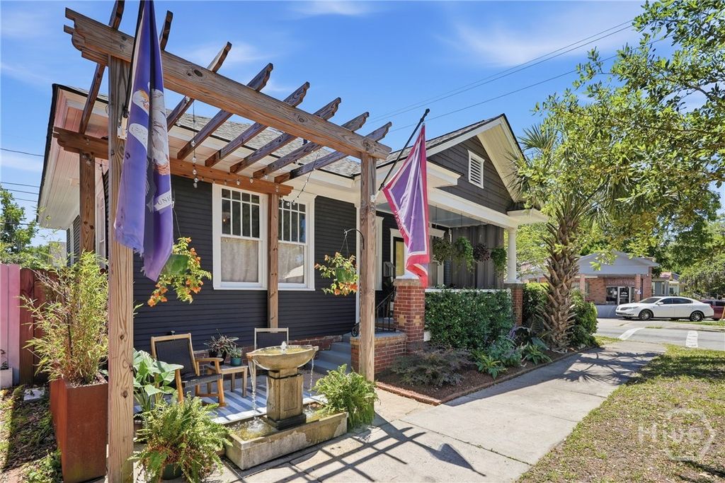 Photo of 801 E 37th Street, Savannah, GA 31401 (MLS # SA356321)