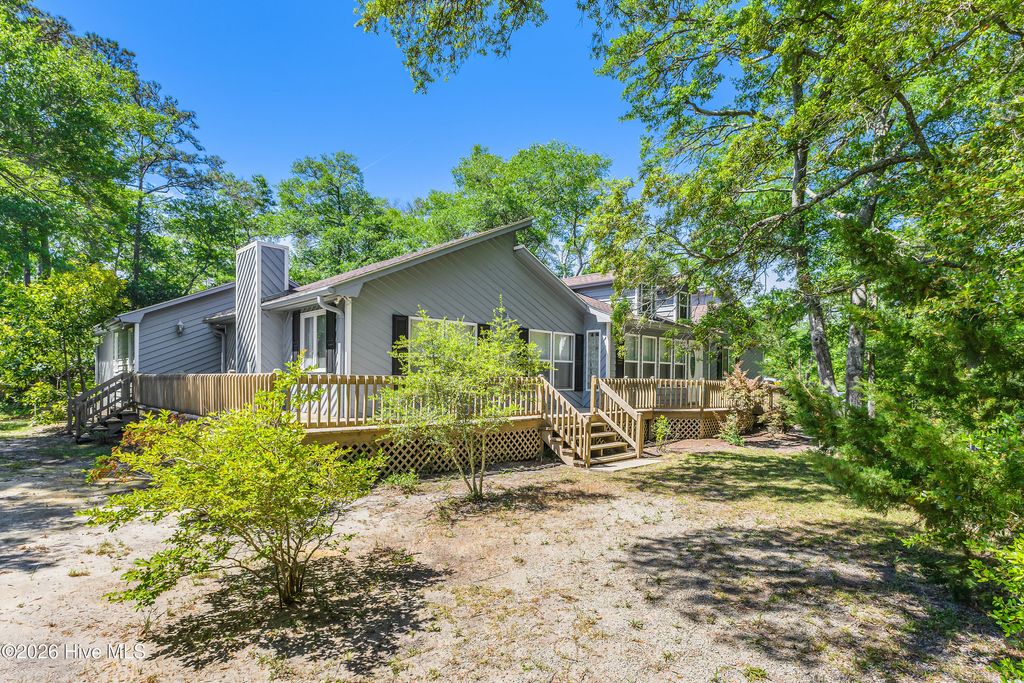 Photo of 2903 E Oak Island Drive, Oak Island, NC 28465 (MLS # 100571669)