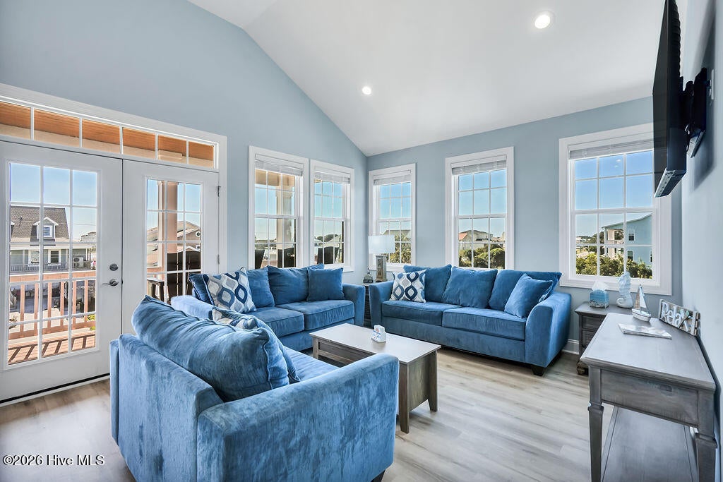 246 Grandview Drive