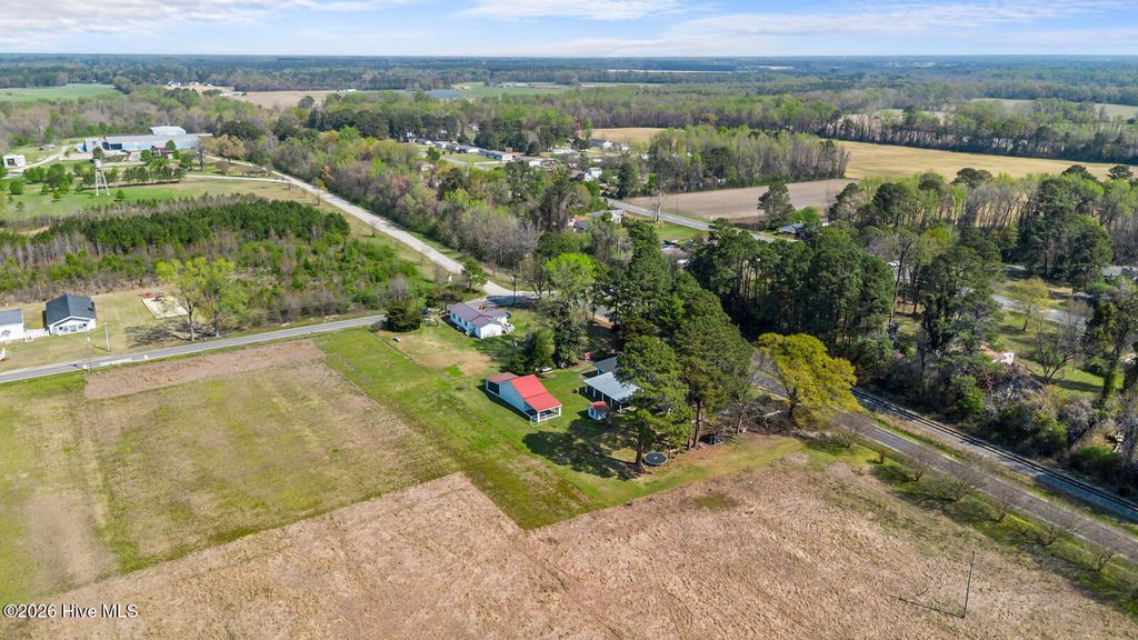 Photo of 325 Bartlett Road, Warsaw, NC 28398 (MLS # 100562384)