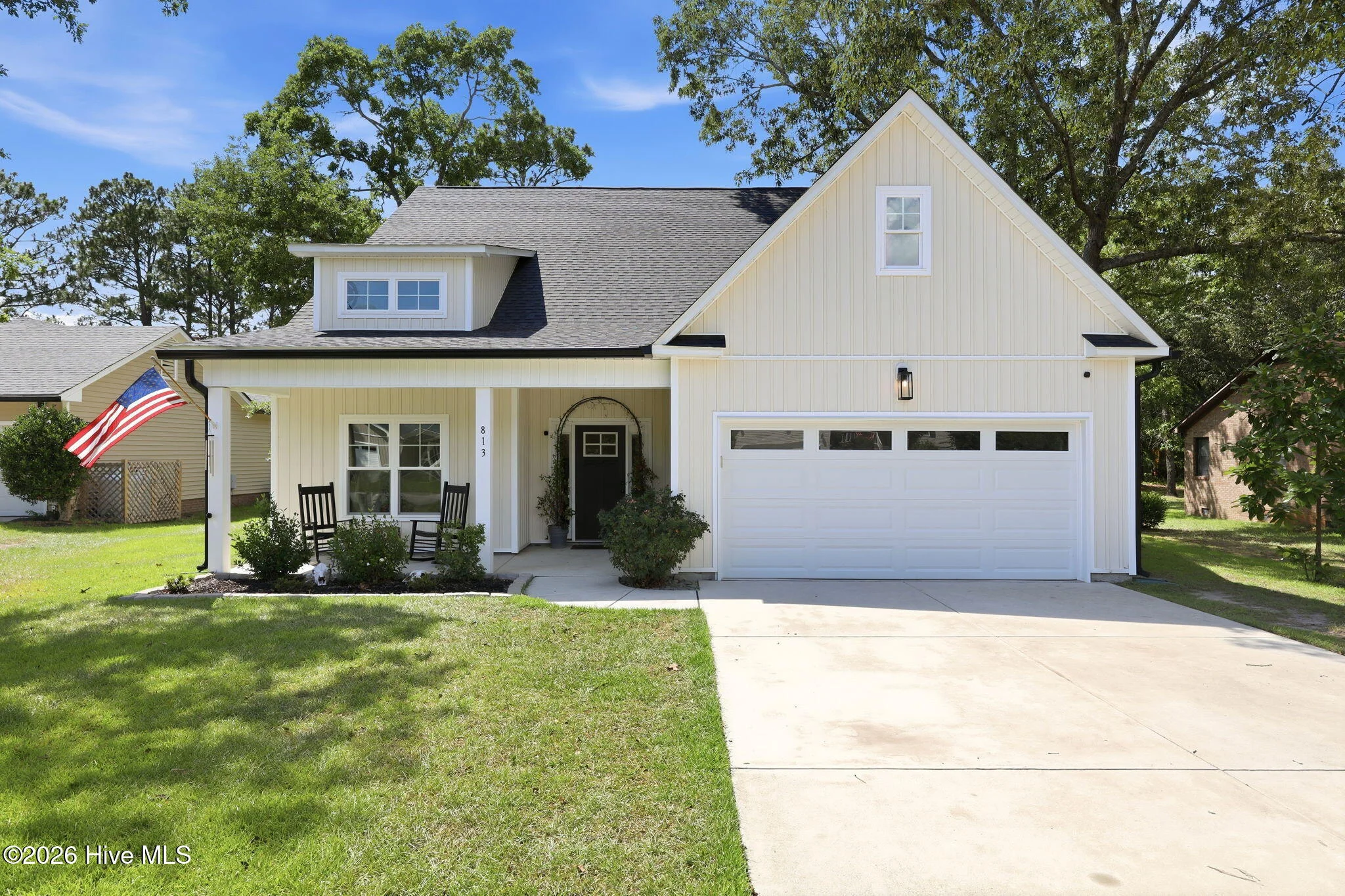 813 Bluebird Drive