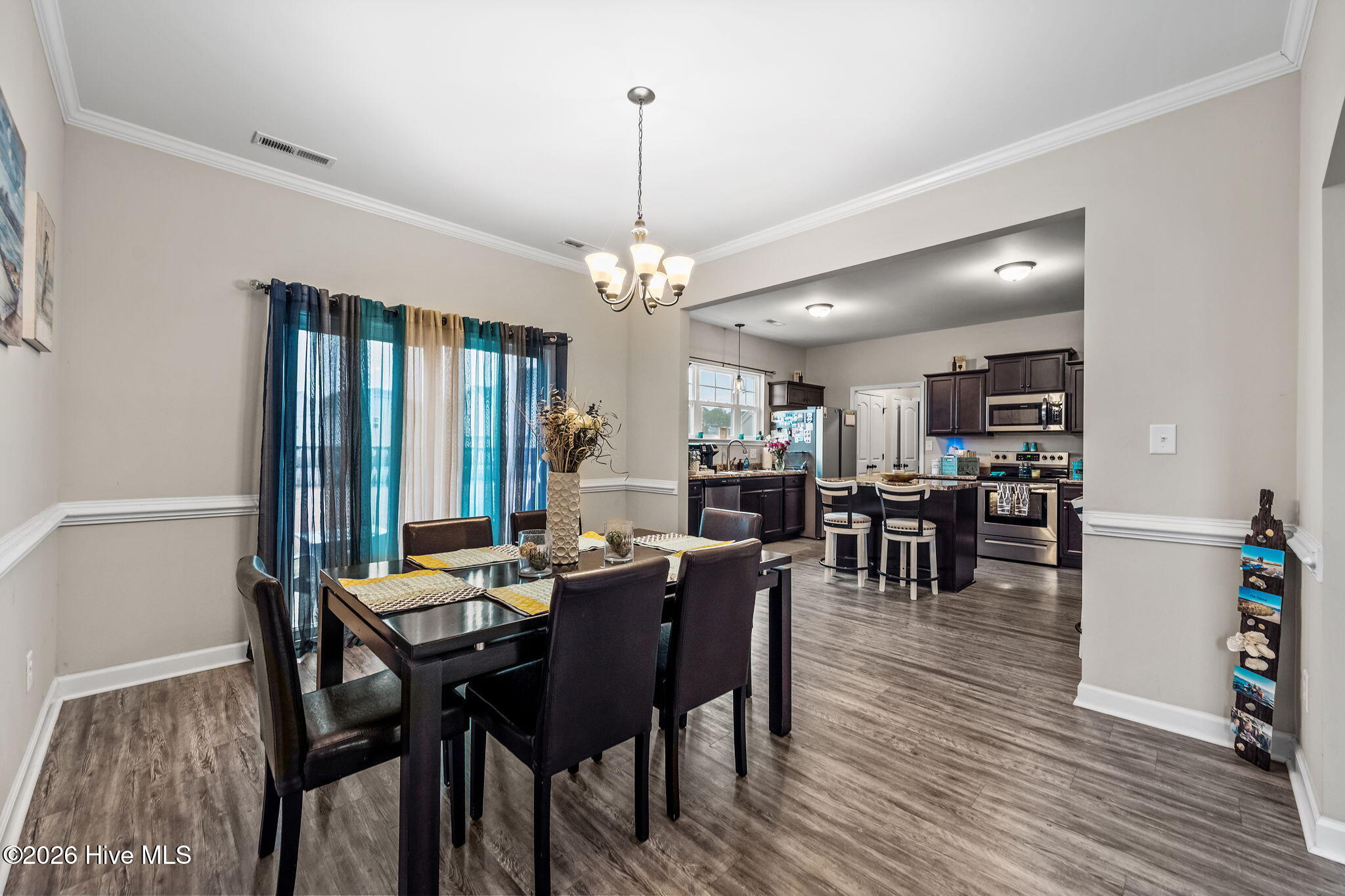 243 Breakwater Drive