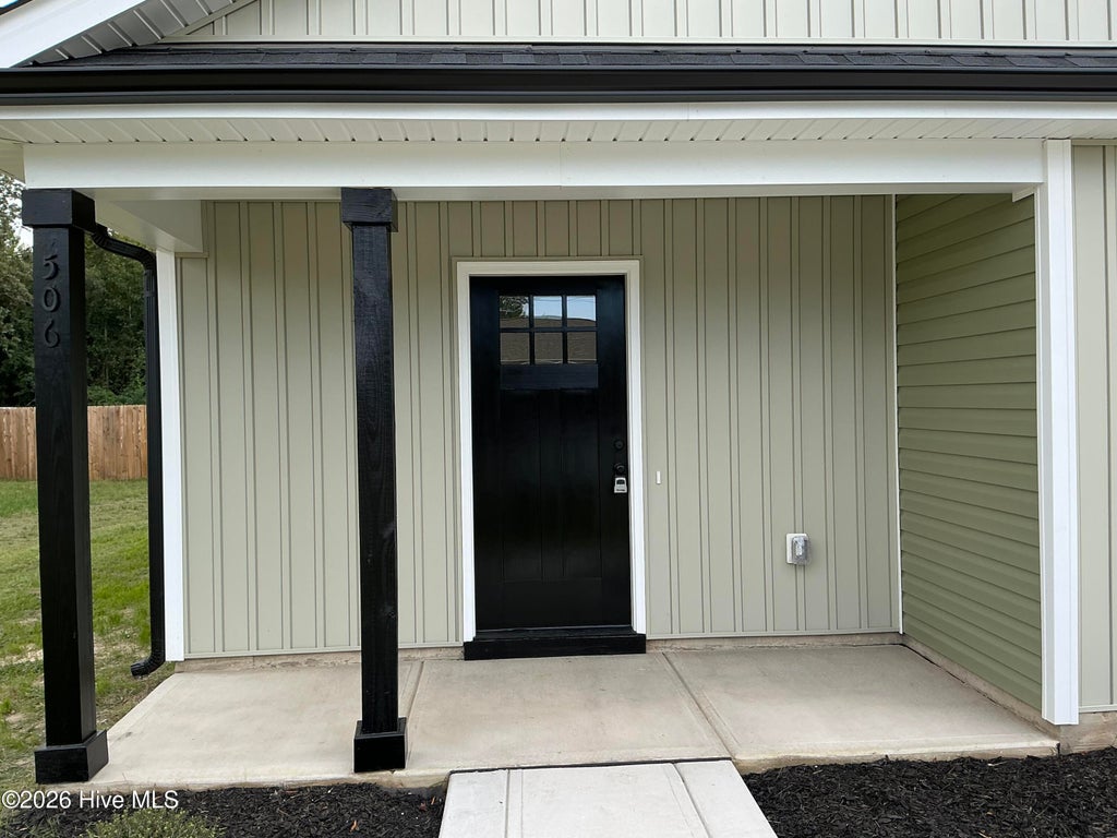 Photo of 506 Crump Street, Smithfield, NC 27577 (MLS # 100610902)