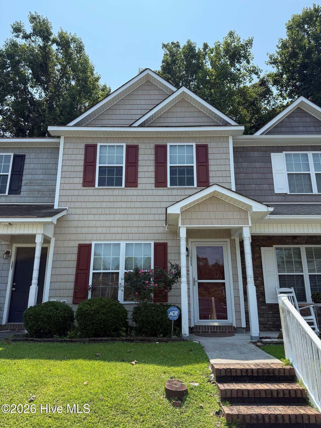 Photo of 27 E Doris Avenue #309, Jacksonville, NC 28540 (MLS # 100595457)