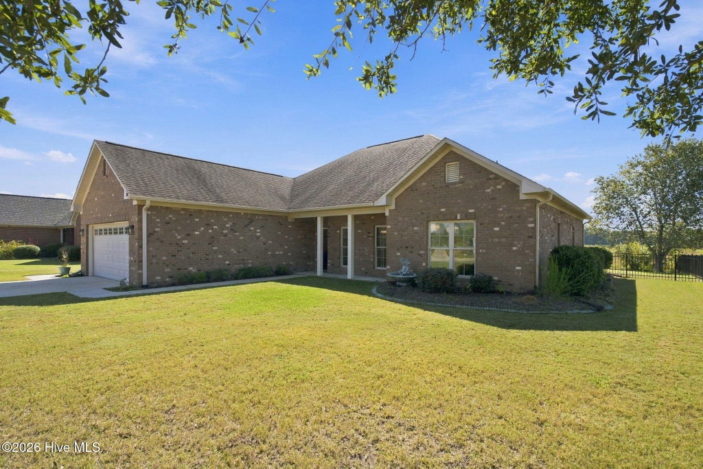 Photo of 58 Windsor Court, Hampstead, NC 28443 (MLS # 100611461)