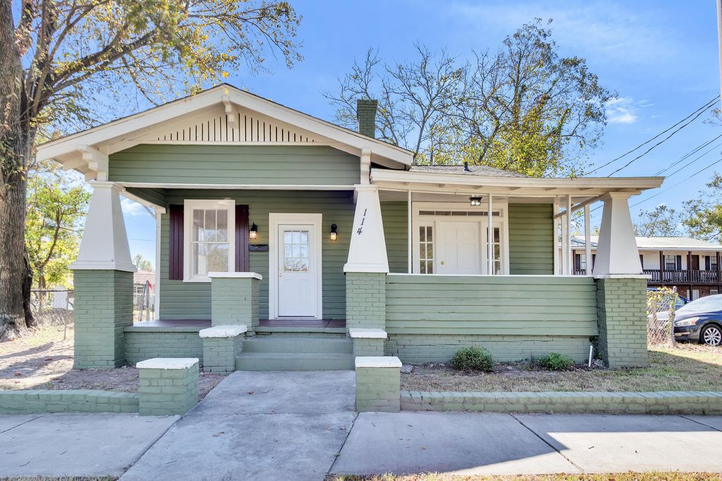 Photo of 114 Ellis Street, Augusta, GA 30901 (MLS # 553808)