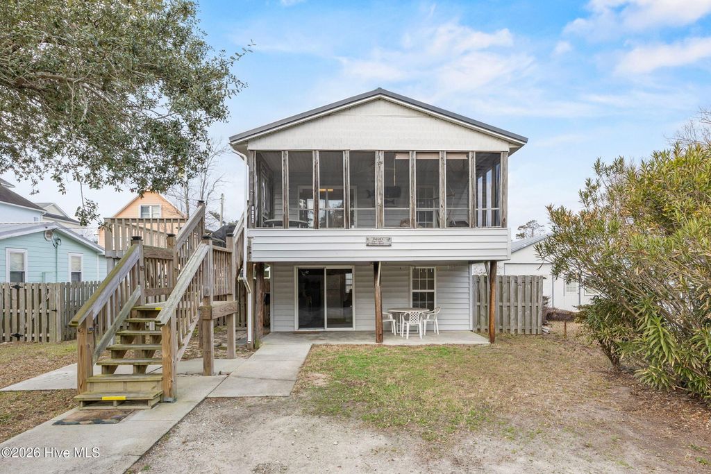 Photo of 1116 Bowfin Lane, Carolina Beach, NC 28428 (MLS # 100548629)