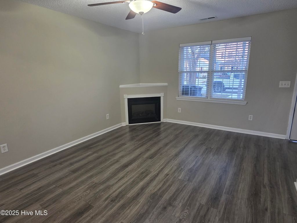 Photo of 111 Croatan Court, Jacksonville, NC 28546 (MLS # 100546839)