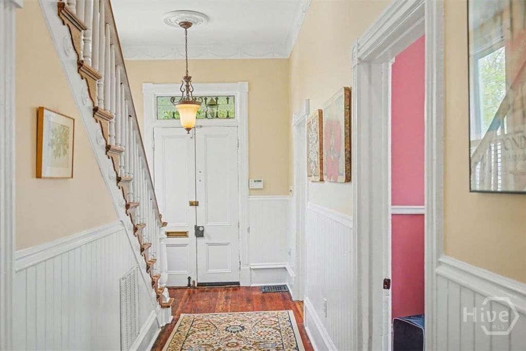 Photo of 1007 Lincoln Street, Savannah, GA 31401 (MLS # SA352614)