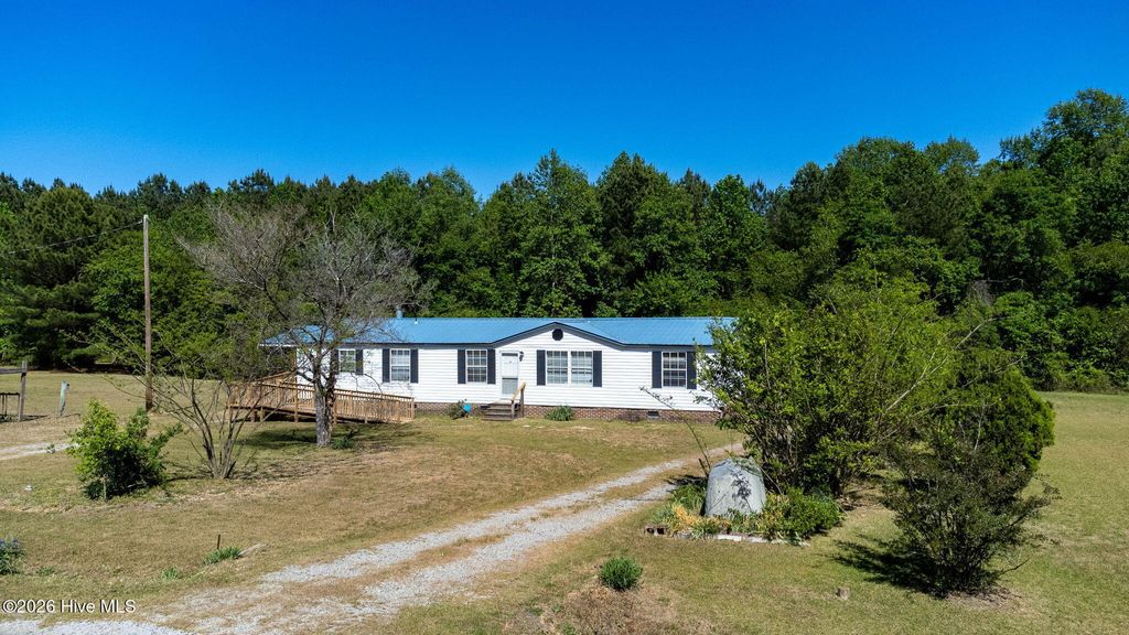 Photo of 4652 Faith Baptist Church Road, Pinetops, NC 27864 (MLS # 100567620)
