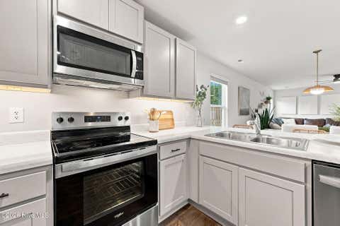 Tiny photo for 2094 Course Lane, Surf City, NC 28445 (MLS # 100599222)