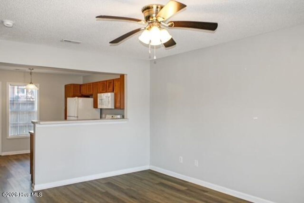 Photo of 205 Palace Circle, Jacksonville, NC 28546 (MLS # 100554140)