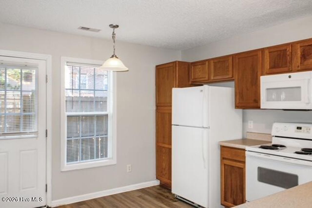 Photo of 205 Palace Circle, Jacksonville, NC 28546 (MLS # 100554140)