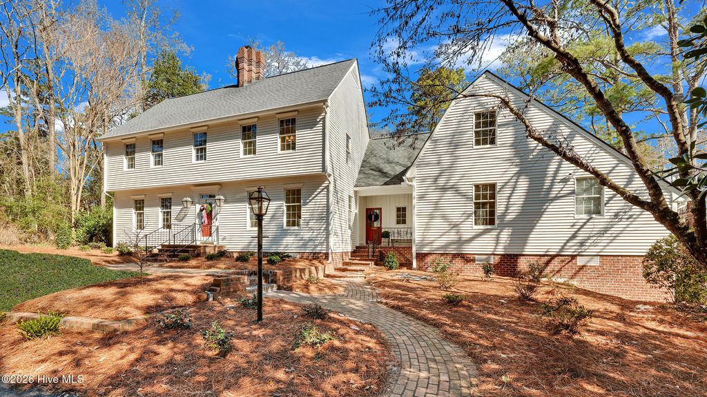 Photo of 107 Robin Road, Greenville, NC 27858 (MLS # 100548971)