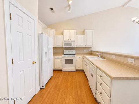 Tiny photo for 5006 Carleton Drive #Unit 148, Wilmington, NC 28403 (MLS # 100593055)