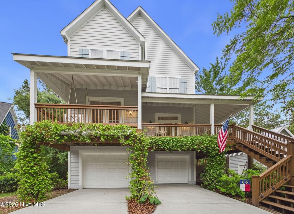 Photo of 414 W Blackbeard Road W, Wilmington, NC 28409 (MLS # 100572584)