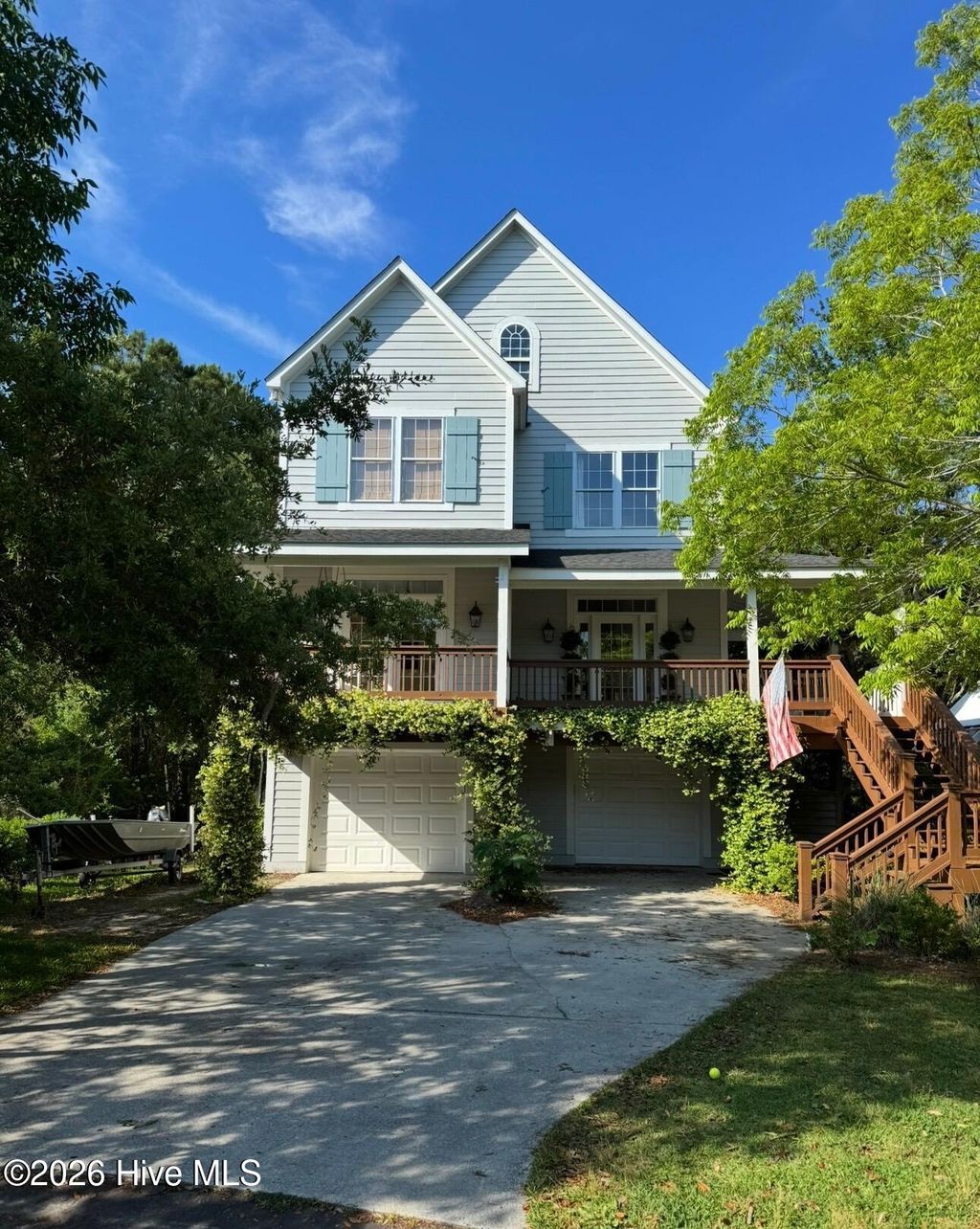 Photo of 414 W Blackbeard Road W, Wilmington, NC 28409 (MLS # 100572584)
