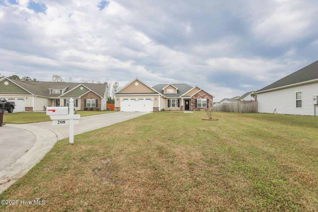 Photo of 208 Imperial Lane, Jacksonville, NC 28546 (MLS # 100562505)