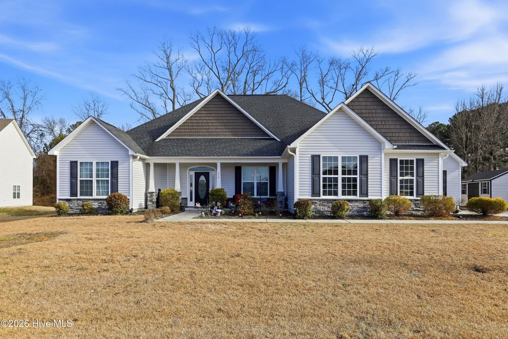 Photo of 210 Kingsmill Drive, Pikeville, NC 27863 (MLS # 100558438)