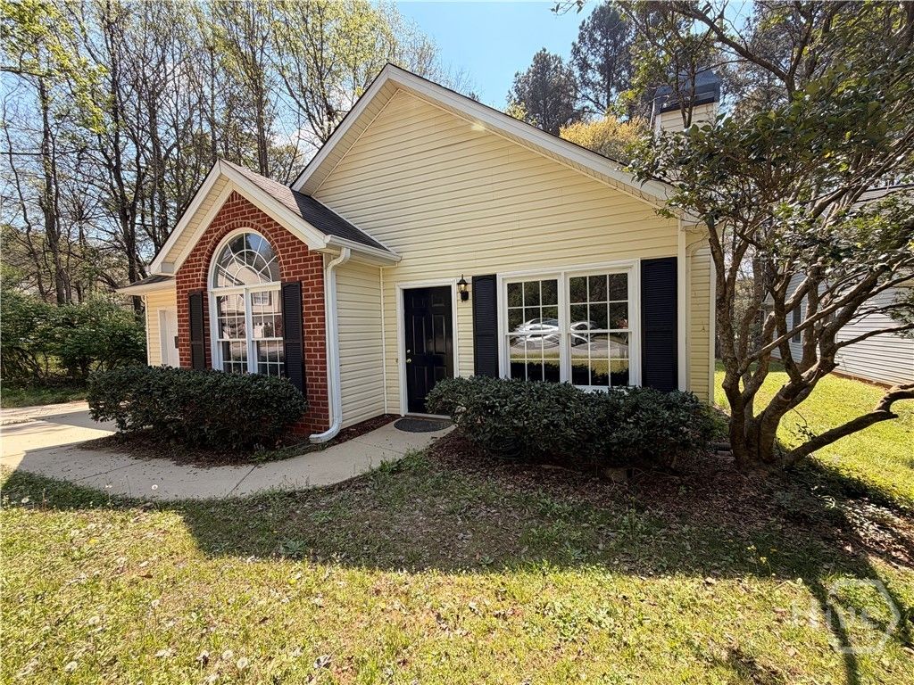 Photo of 169 Spring Lake Drive, Athens, GA 30605 (MLS # CL352706)