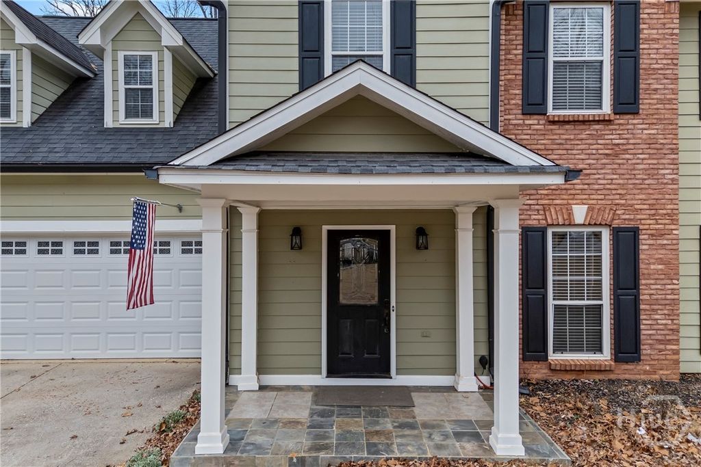 Photo of 955 Pointers Way, Lawrenceville, GA 30043 (MLS # CL346466)