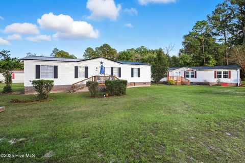 Homes For Sale - 1025 White Lake Drive<br/> Bladen County, White Lake, NC 28337