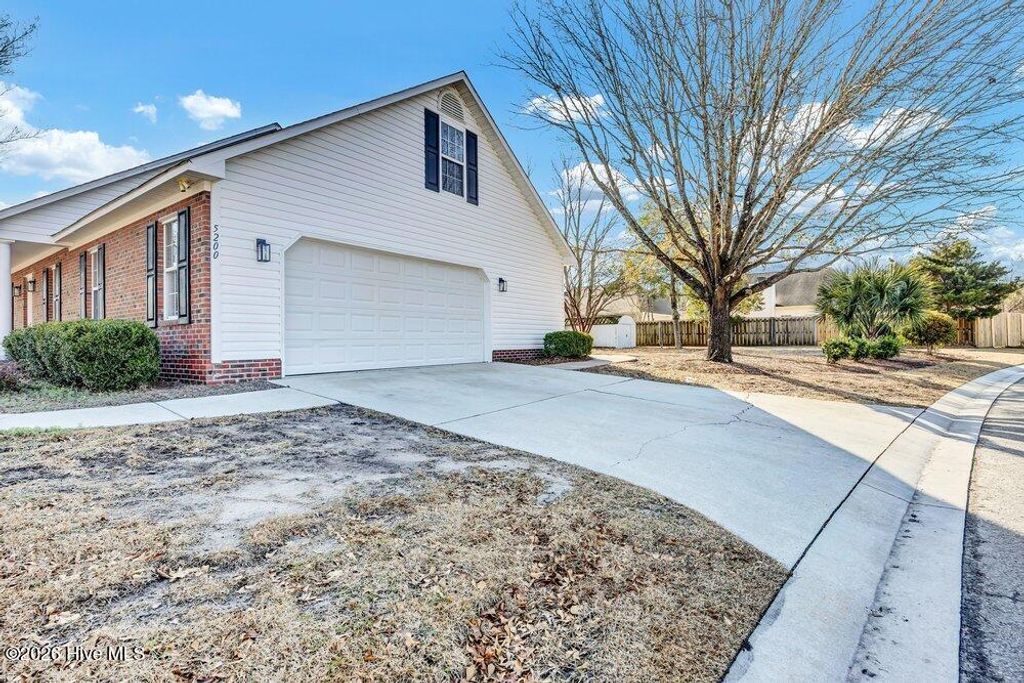 Photo of 5200 Woods Edge Road, Wilmington, NC 28409 (MLS # 100553481)