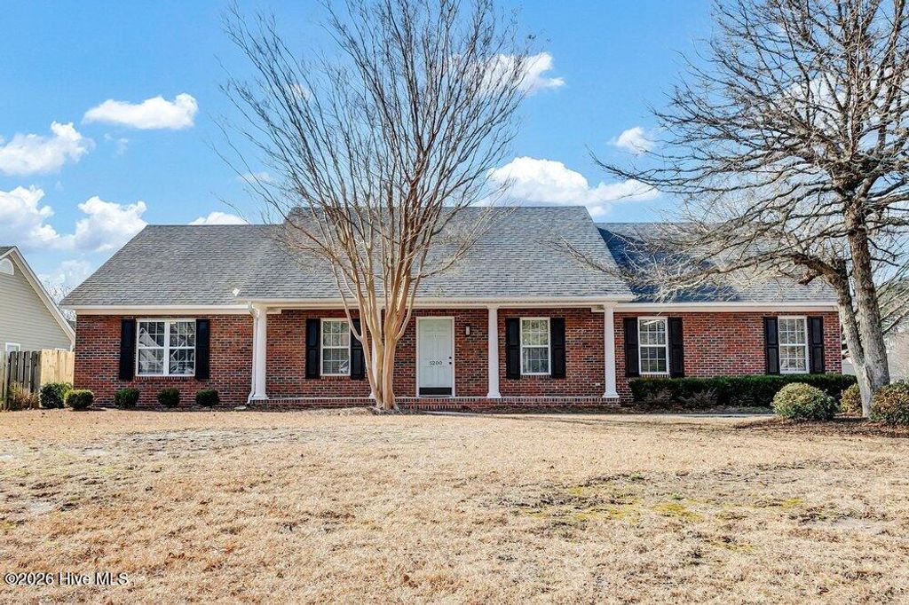 Photo of 5200 Woods Edge Road, Wilmington, NC 28409 (MLS # 100553481)